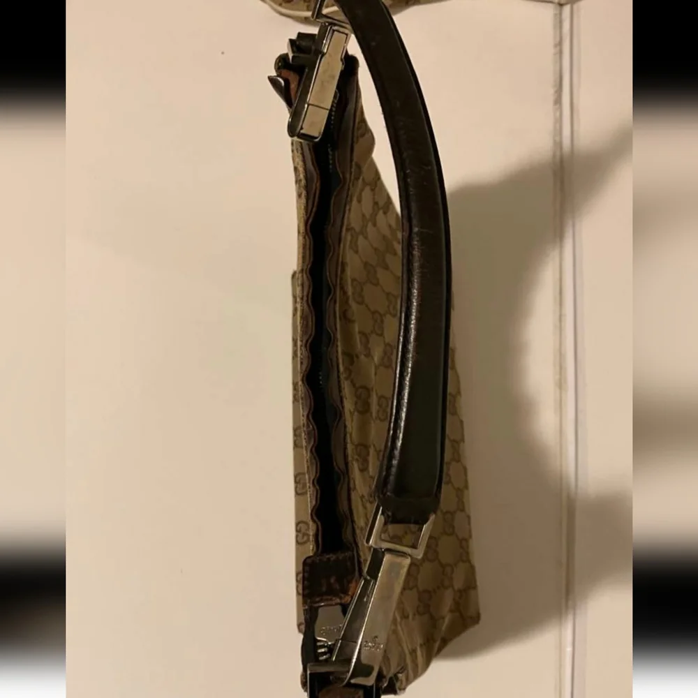 Gucci Vintage Hand Bag EUC - Picture 12 of 16